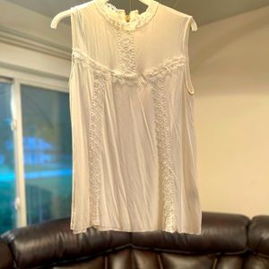 POL brand, Ivory tank, women’s small